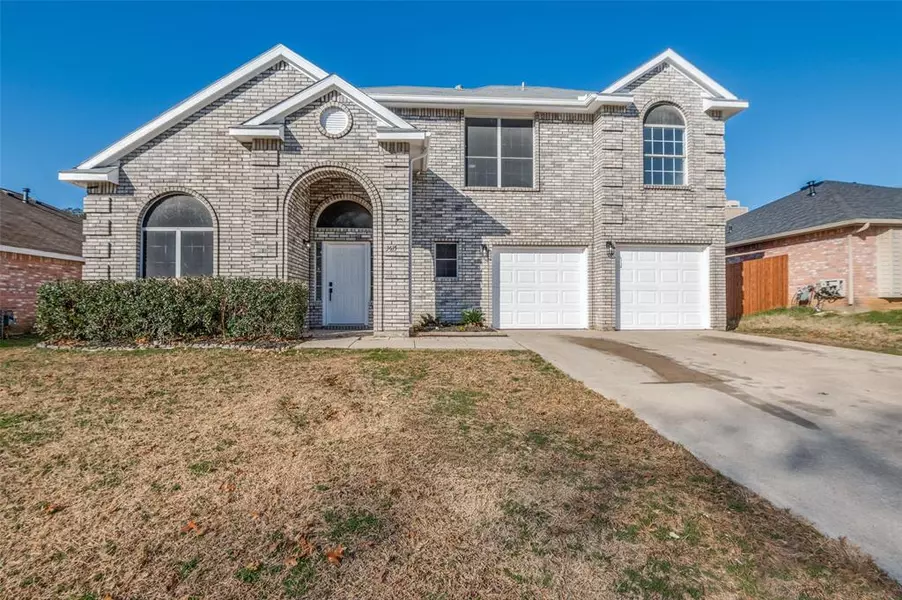 3415 Tipperary Drive, Grand Prairie, TX 75052