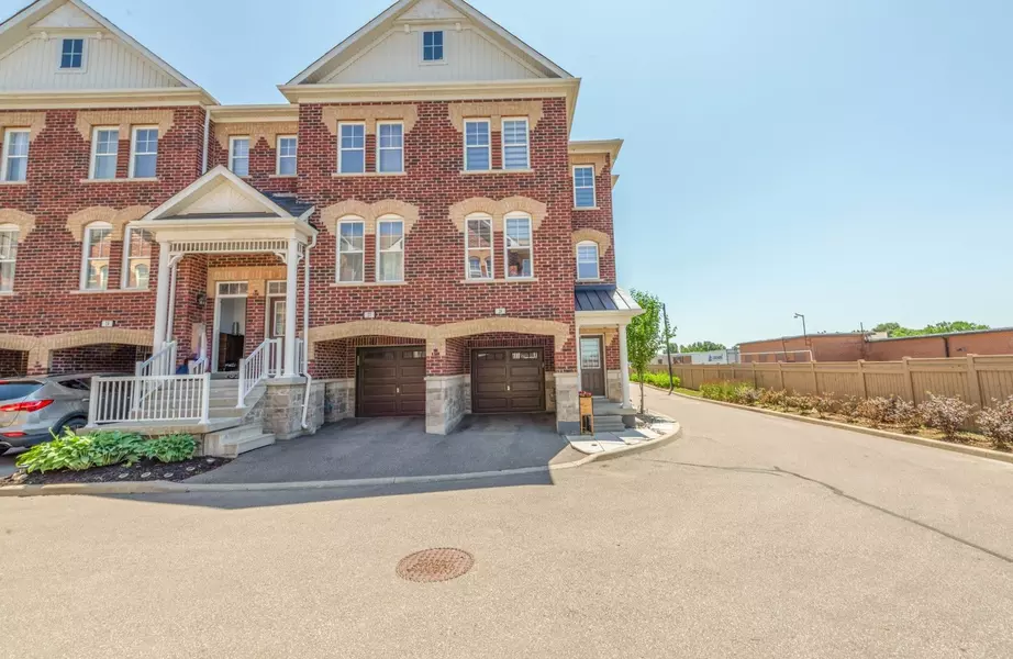 10 Porter AVE #26, Vaughan, ON L6L 0H1