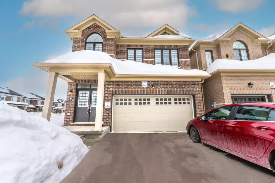 50 Rochester DR, Barrie, ON L9S 2Z8