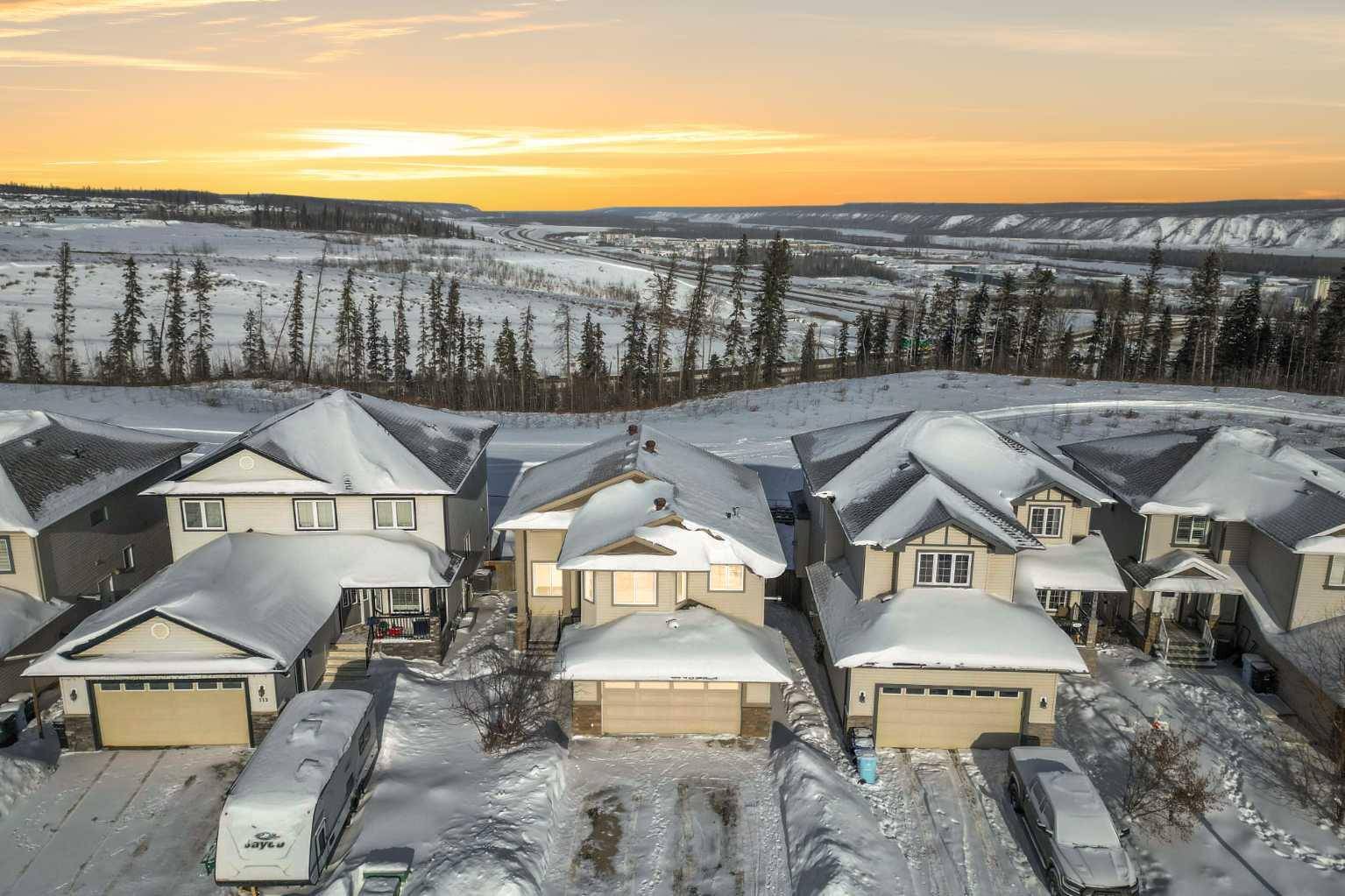 Fort Mcmurray, AB T9K 0S4,116 Merganser PL