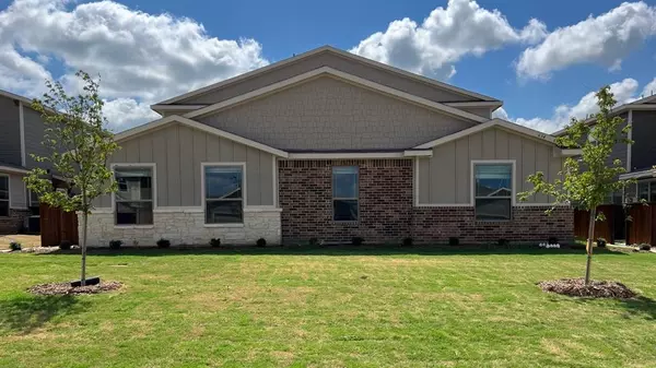 728 Fallow Drive, Venus, TX 76084