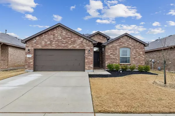 1108 Lakin Road, Fort Worth, TX 76177