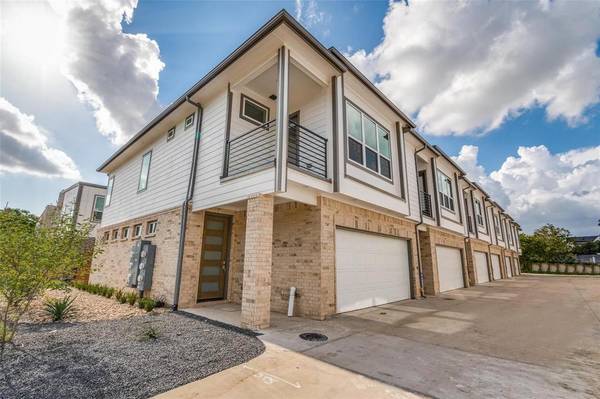 7307 Rubio Place, Dallas, TX 75235