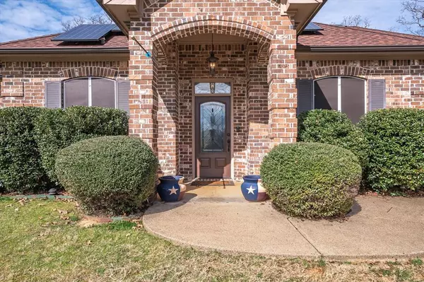 19921 Post Oak Bend, Lindale, TX 75771