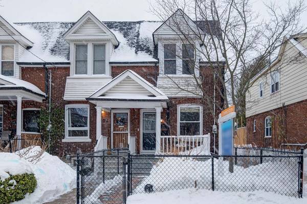 101 Swanwick AVE, Toronto E02, ON M4E 1Z8