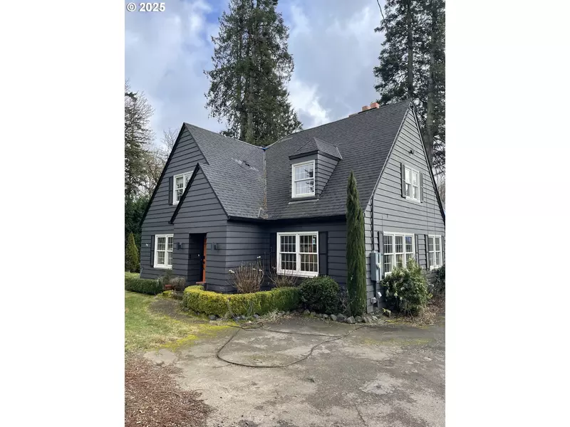 8836 SW BIRCHWOOD RD, Portland, OR 97225