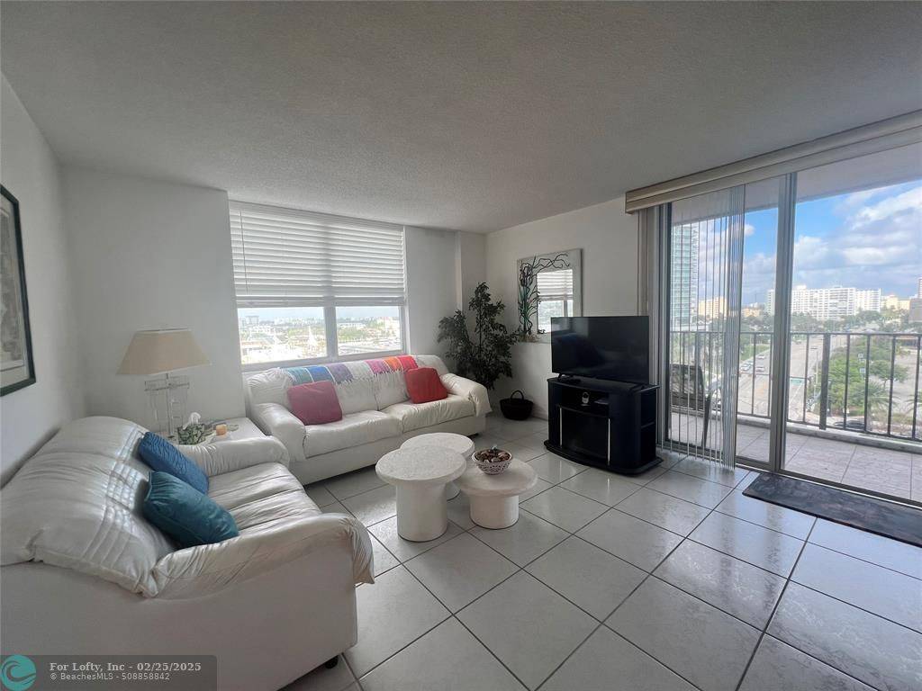 101 Briny Ave  #811, Pompano Beach, FL 33062