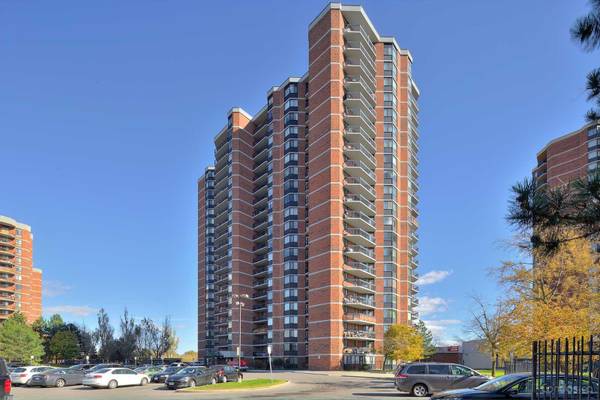 236 Albion RD #1012, Toronto W10, ON M9W 6A6