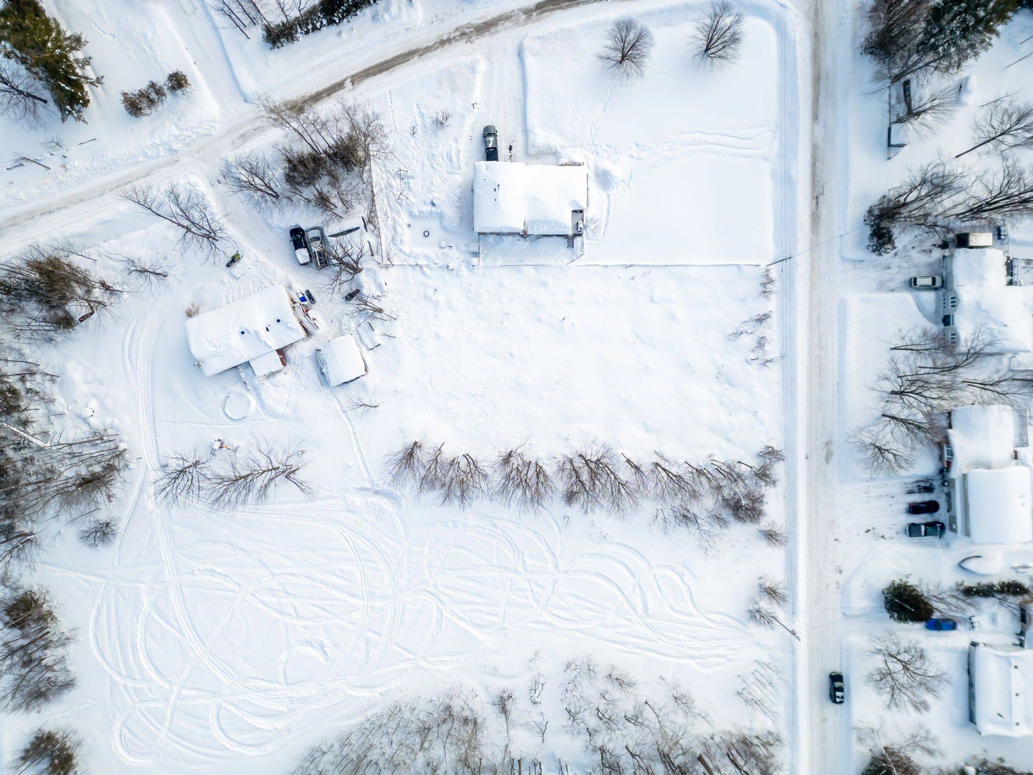 Oro-medonte, ON L0L 1T0,16 Rosemarie DR