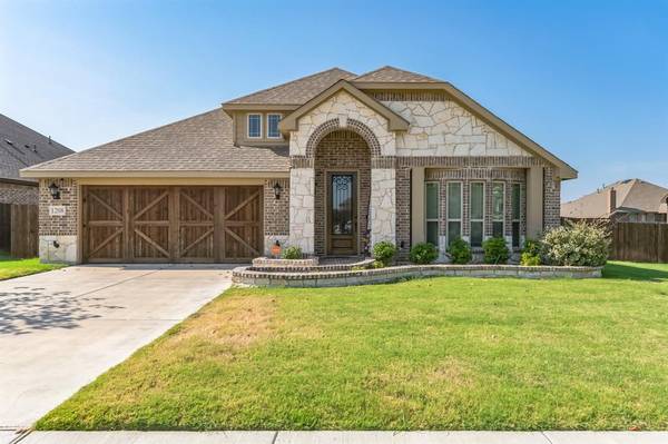 1208 Richard Pittmon Drive, Desoto, TX 75115