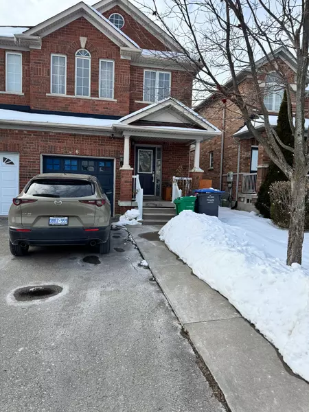 6 Cedarcliff TRL, Brampton, ON L6R 3H8