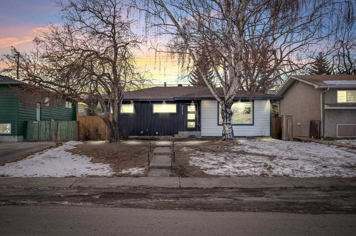 Calgary, AB T2J 0W3,9819 2 ST Southeast