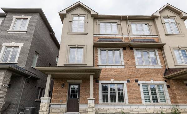 41 Hashmi PL #Ground, Brampton, ON L6Y 0H8