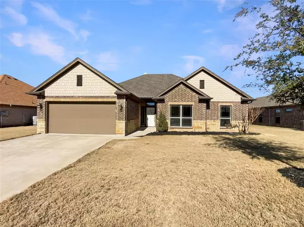 224 Harp Avenue, Godley, TX 76044