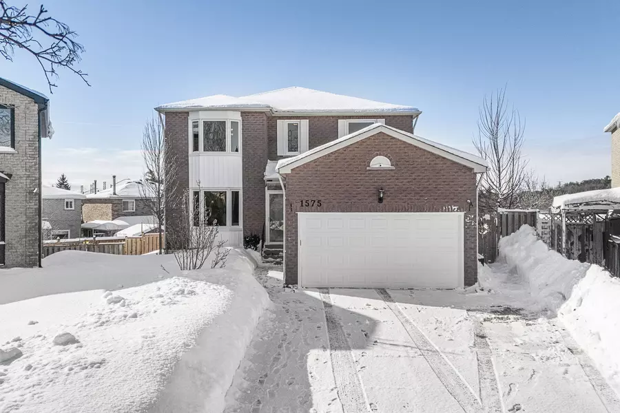 1575 Somergrove CRES, Pickering, ON L1X 2J5