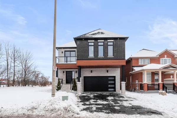 71 Hawkview BLVD, Vaughan, ON L4H 2E2