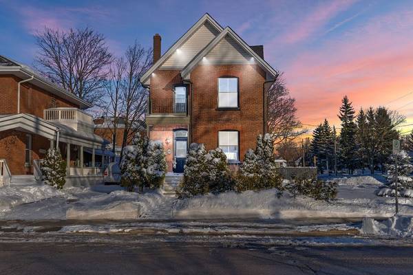 48 Cambridge ST S, Kawartha Lakes, ON K9V 3B8