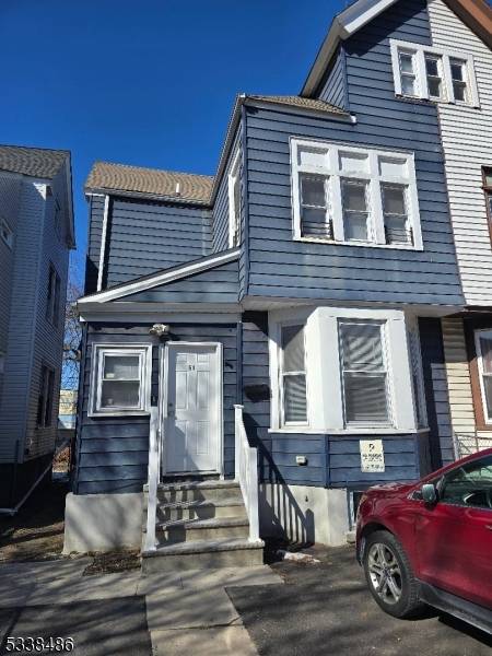 51 N 18th St, East Orange City, NJ 07017