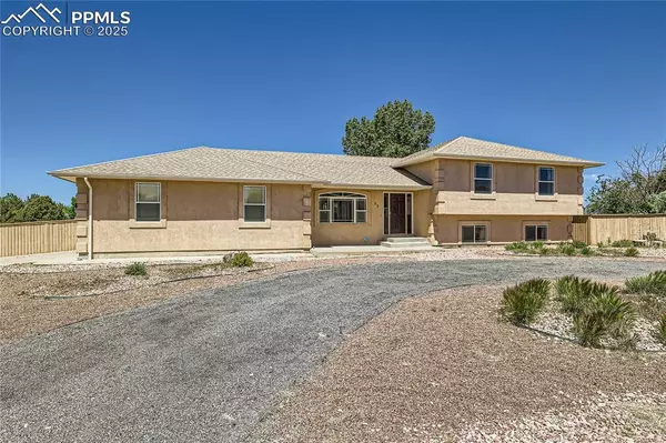 Pueblo, CO 81007,23 S Acacia DR