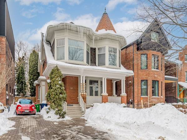 12 McMaster AVE, Toronto C02, ON M4V 1A9