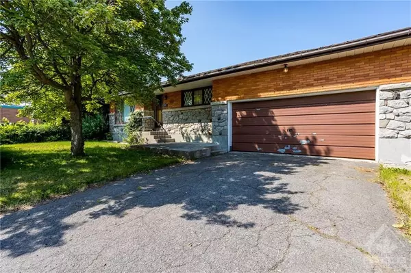 648 PARKVIEW RD, Westboro - Hampton Park, ON K1Z 6E5