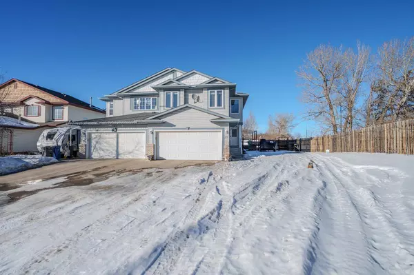 Red Deer, AB T4R 3G2,27 Amlee Close