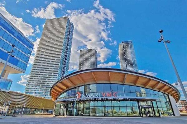 950 Portage Pkwy #4811, Vaughan, ON L4K 0J7