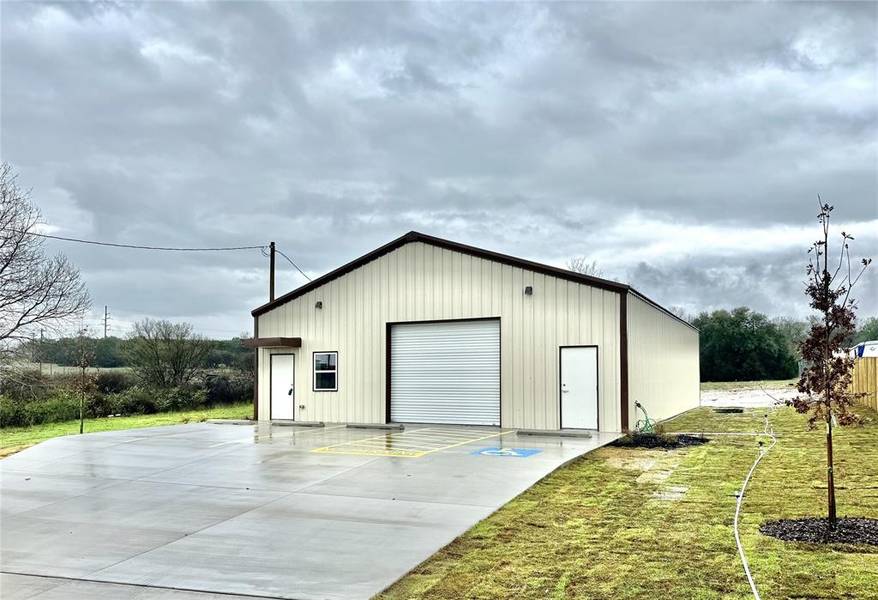 3515 E Plaza Court, Granbury, TX 76049