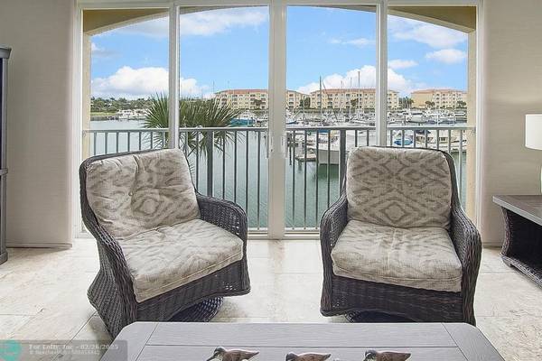 Fort Pierce, FL 34949,13 Harbour Isle Dr W  #304