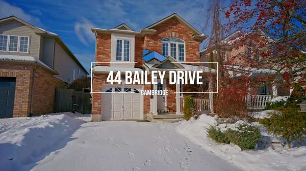 44 Bailey DR, Cambridge, ON N1P 1G5