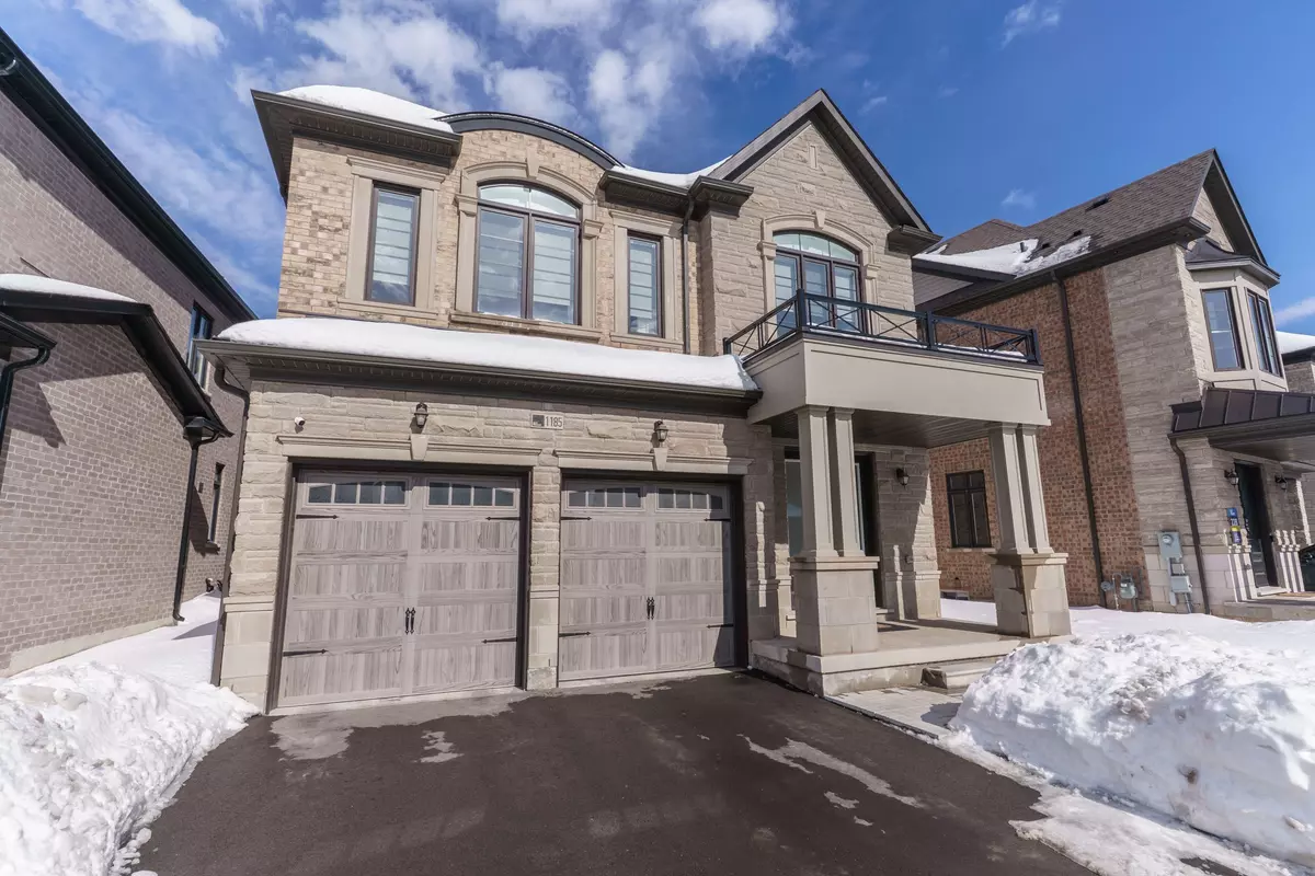 Oakville, ON L6M 5M4,1185 Stag HOLW