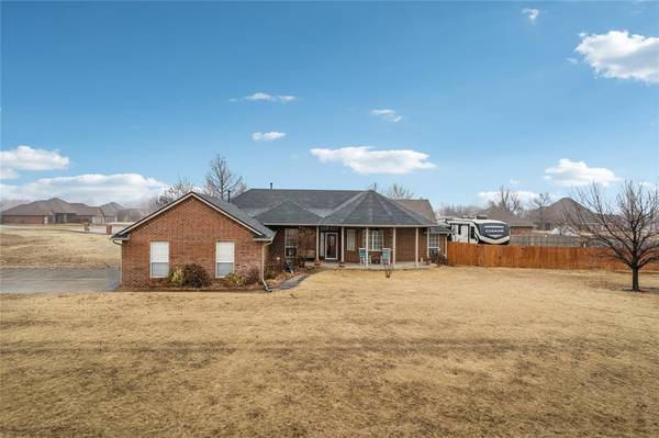 204 Scottie Drive, Tuttle, OK 73089