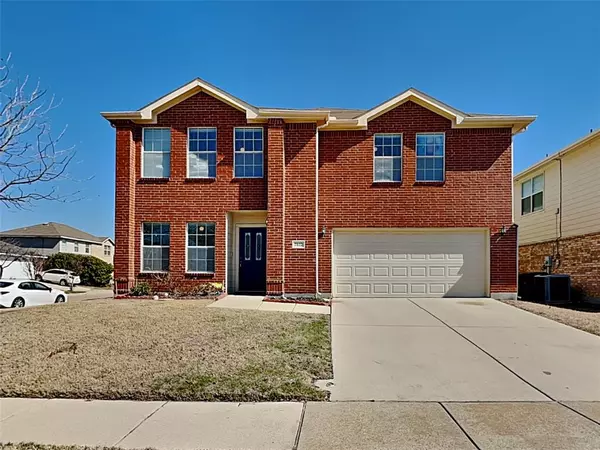 7172 Kickapoo Drive, Fort Worth, TX 76179