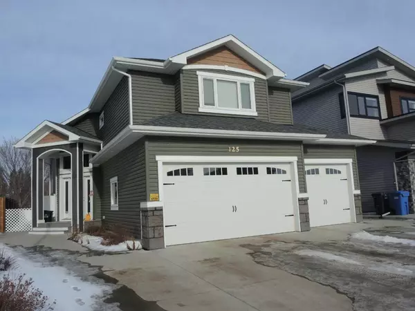 125 Coachman WAY, Blackfalds, AB T4M 0B4