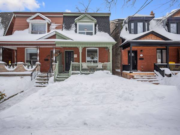 49 Dearbourne AVE, Toronto E01, ON M4K 1M6