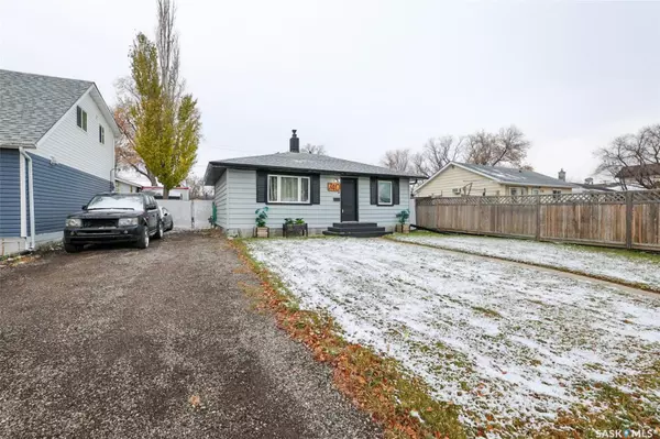 740 Rae STREET, Regina, SK S4T 2A9