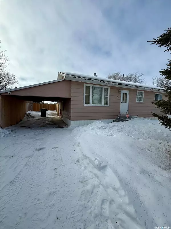 208 4th AVENUE W, Nokomis, SK S0G 3R0