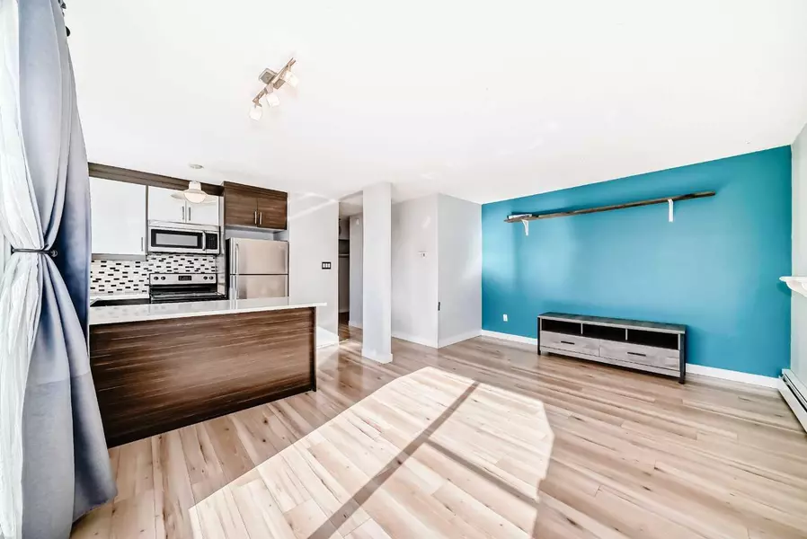 1613 11 AVE Southwest #305, Calgary, AB T3C 0N3