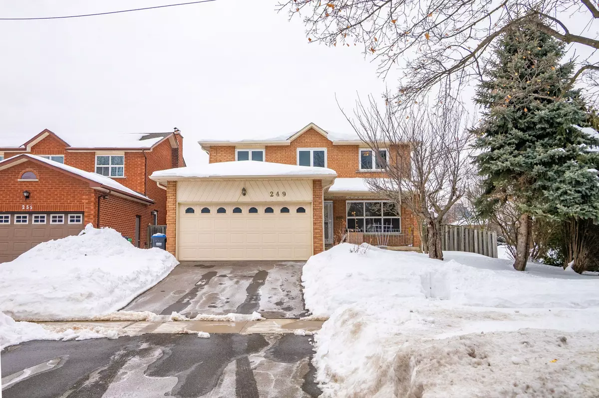 Mississauga, ON L5B 3B4,249 Paisley BLVD W