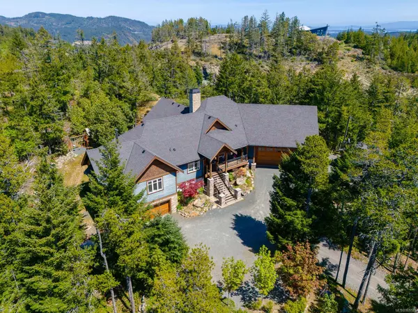 4270 Goldstream Heights Dr, Shawnigan Lake, BC V0R 2W3