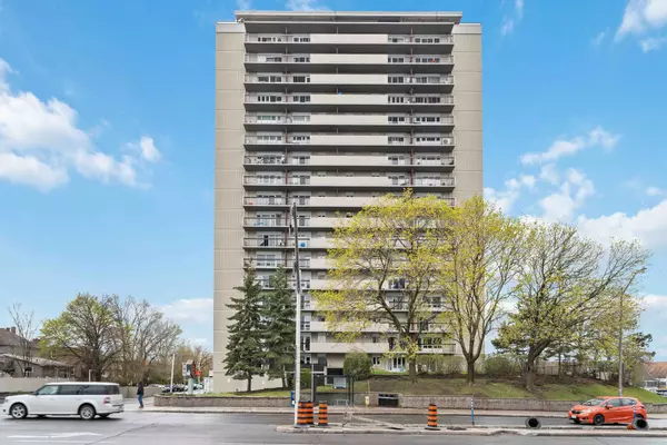 Vanier And Kingsview Park, ON K1L 7E7,158A McArthur AVE #1006