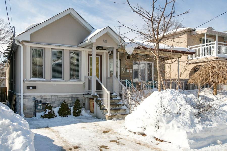 46 Branstone RD E, Toronto W03, ON M6E 4E4