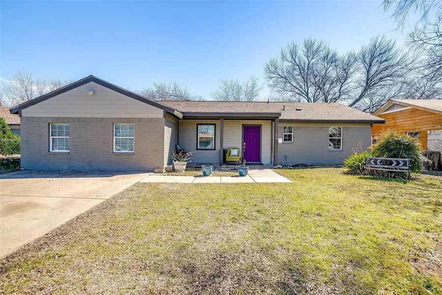 341 Christie Avenue, Everman, TX 76140