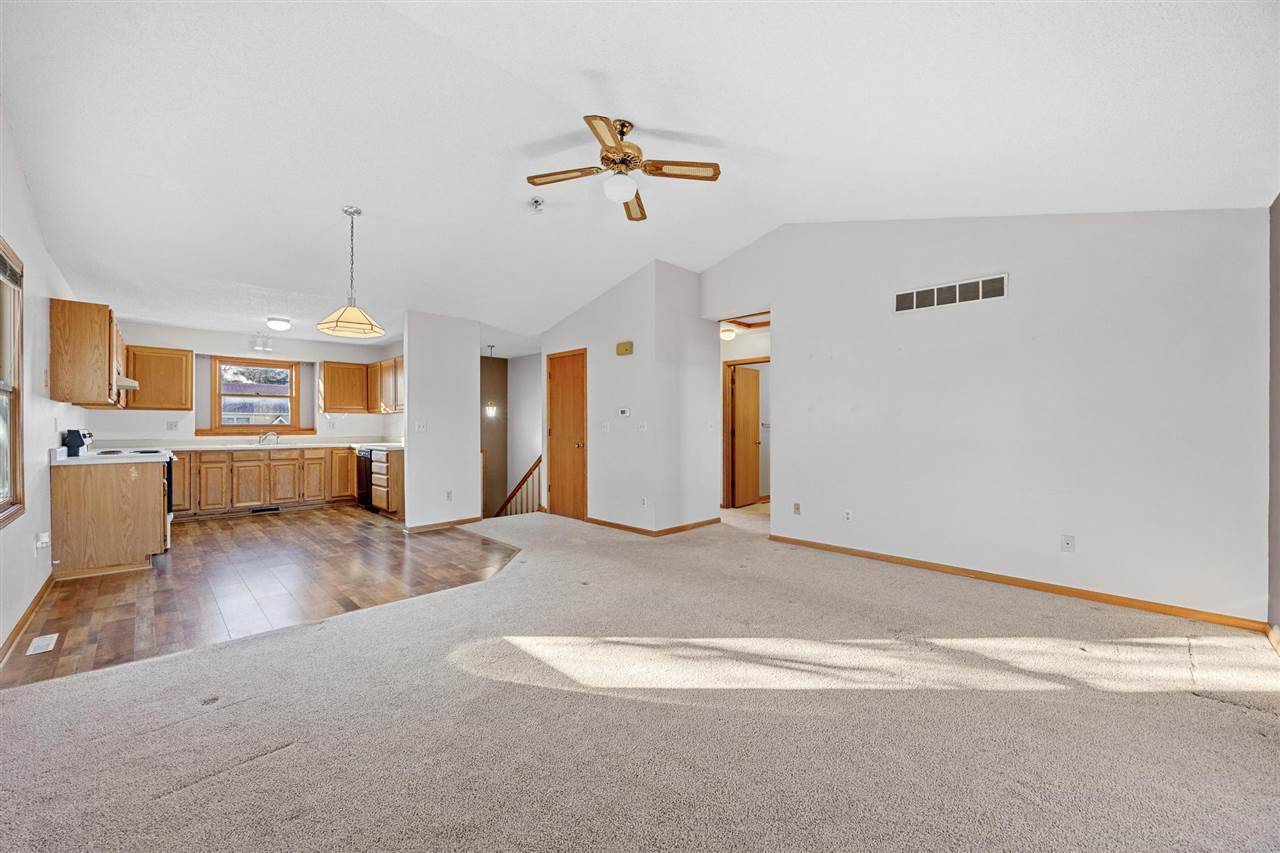 Coralville, IA 52241,2333 10th St