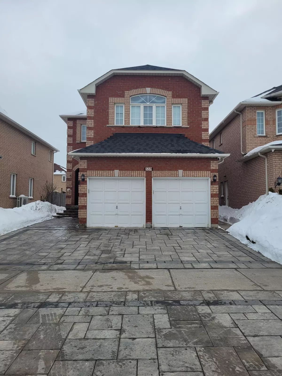 Markham, ON L3S 4N3,559 Highglen AVE