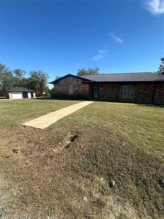 Ovilla, TX 75154,102 Holly Lane