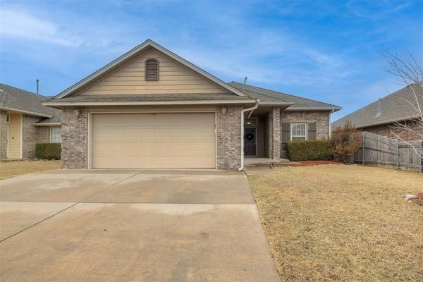 2417 NW 193rd Street, Edmond, OK 73012