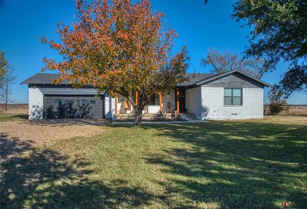 810 Feaster Road, Ennis, TX 75119