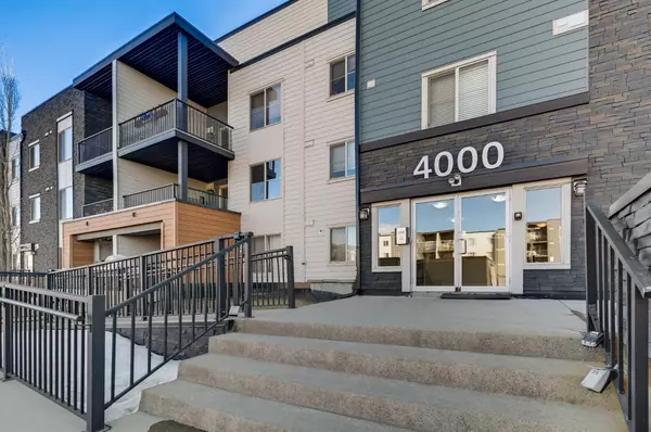 1317 27 ST SE #4402, Calgary, AB T2A 4Y5