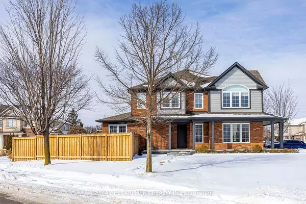 Oakville, ON L6M 4E3,2440 Wooden Hill CIR